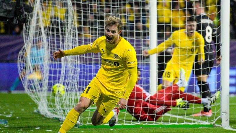 远比一场酣 远比一场酣